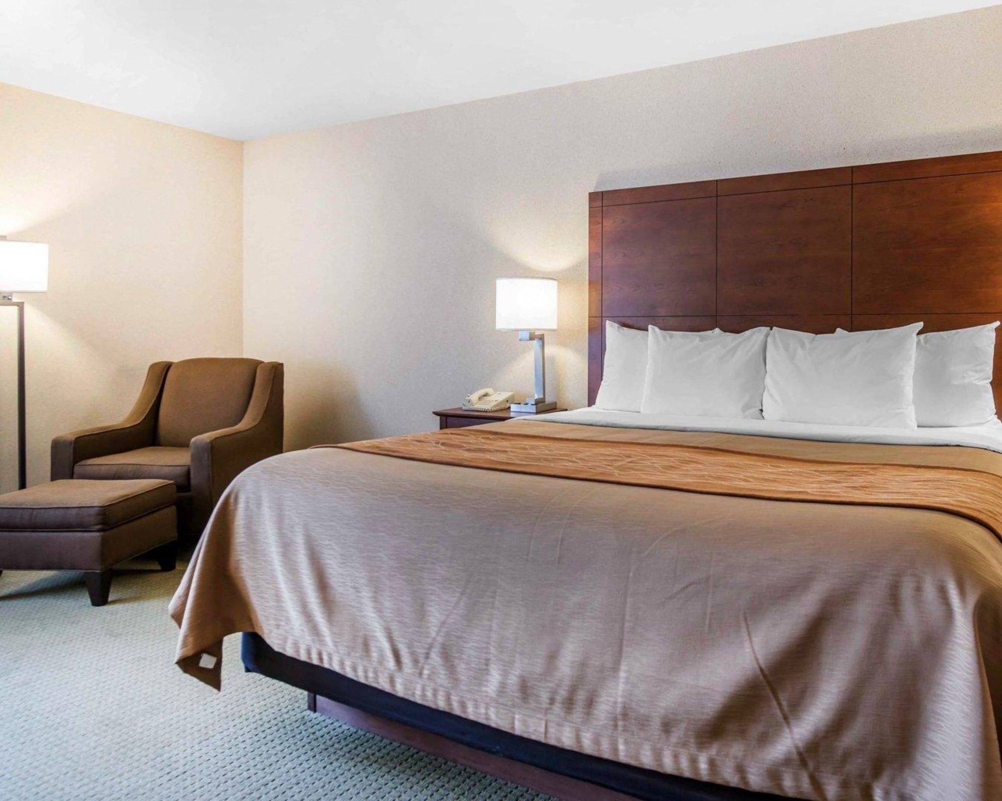 Comfort Inn Салида Екстериор снимка