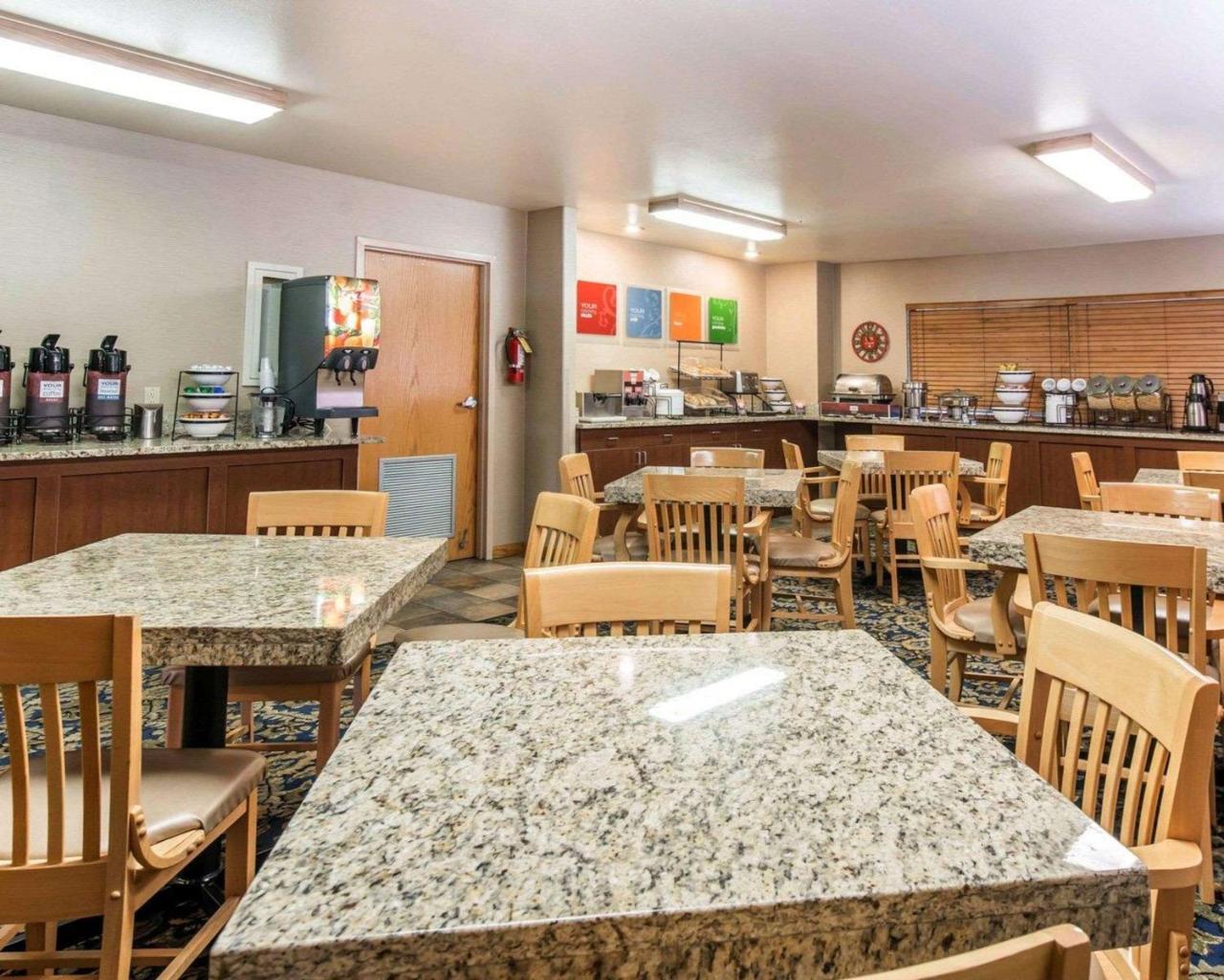 Comfort Inn Салида Екстериор снимка